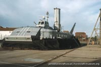 BH7 being moved to The Hovercraft Museum